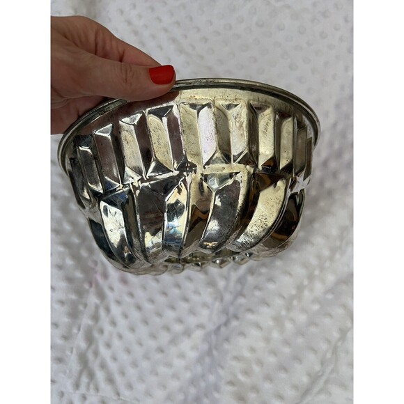 Vtg Kaiser Brand Silver Tone Metal Cake pan / Mold MADE IN WEST GERMANY - Picture 4 of 8